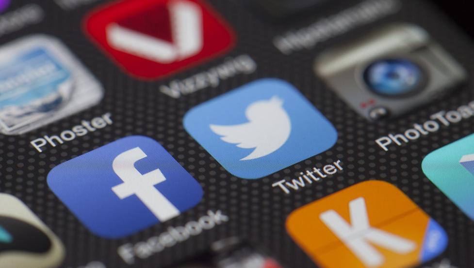 Fábrica de seguidores: así funciona el oscuro negocio de las cuentas falsas en las redes sociales
