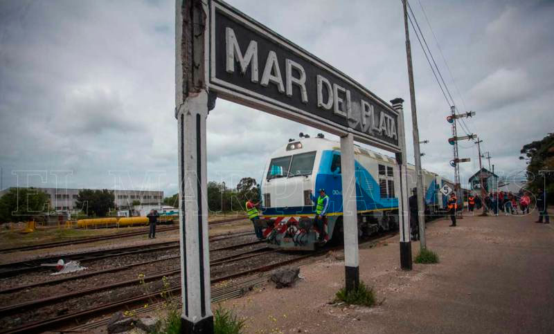 Evacuaron un tren que viajaba a Mar del Plata por amenaza de bomba