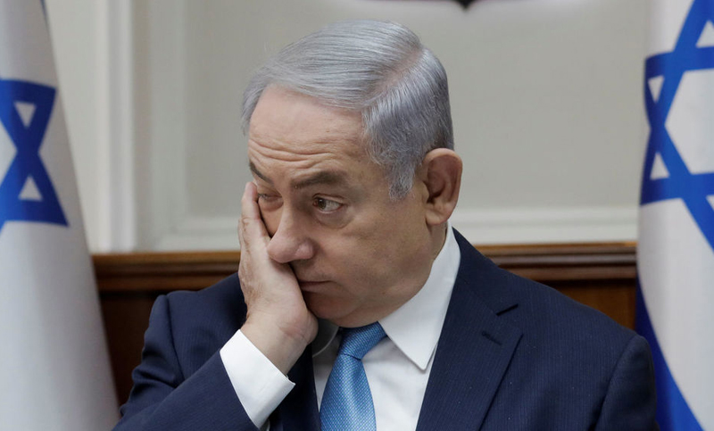 Detienen a dos hombres cercanos a Netanyahu y se complica su situación
