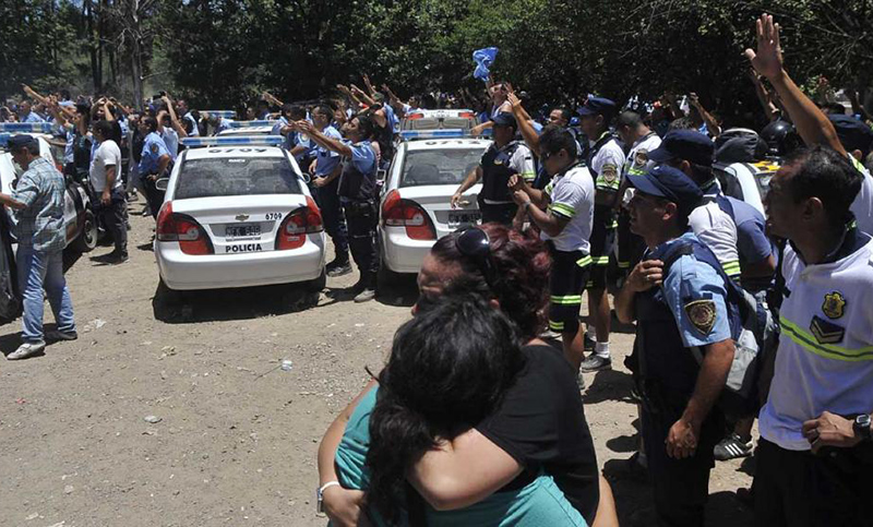 Comienza en Córdoba el juicio contra 56 policías por la sublevación de diciembre de 2013