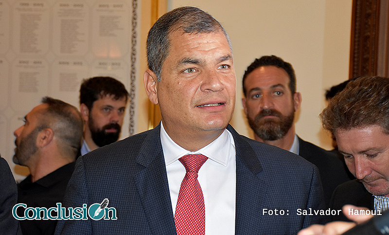 Rafael Correa llamado a juicio en Ecuador por el secuestro de un opositor