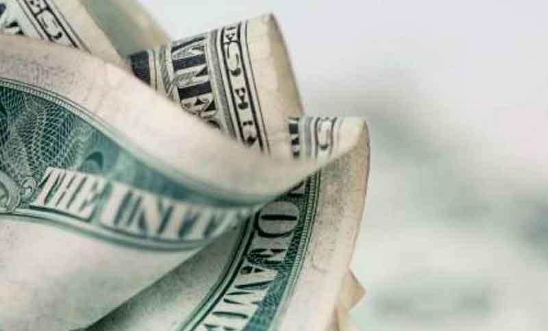 Tras dos días en baja, el dólar recuperó terreno y cerró cerca de los $29