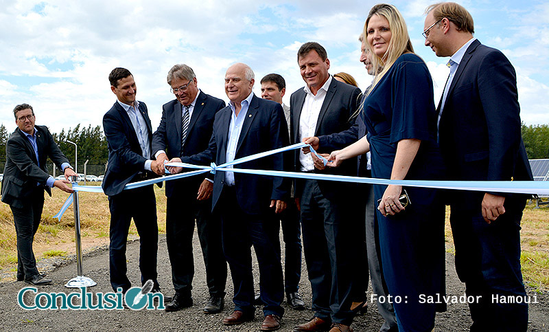 Se inauguró el primer parque solar de Santa Fe, con presencia del ministro Frigerio
