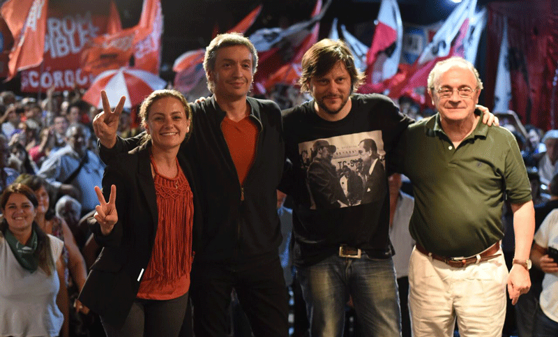Máximo Kirchner y Leopoldo Moreau cerraron encuentro del radicalismo popular
