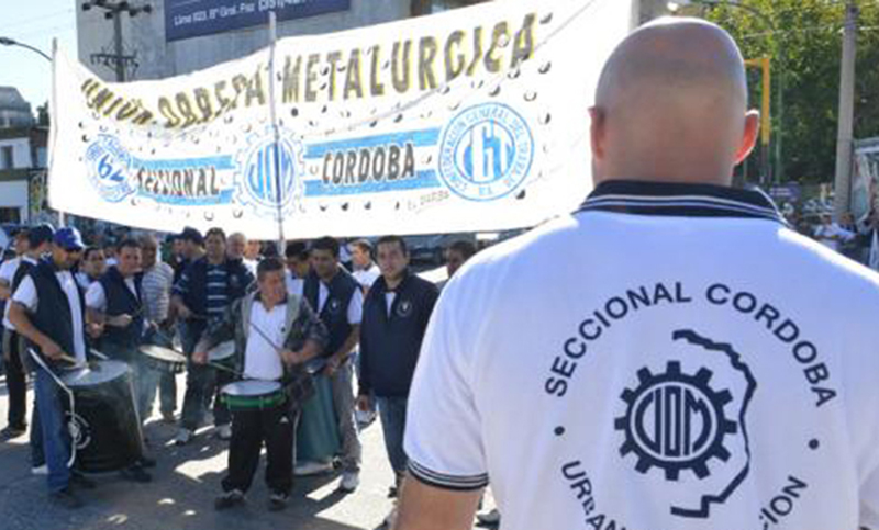La UOM analiza bloquear los puertos por la apertura de las importaciones