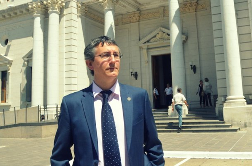 Legislador de Cambiemos preocupado por el costo del show de Los Palmeras en el Obelisco