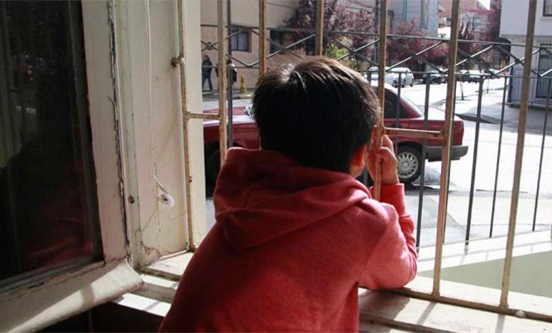 Di Terlizzi: “Los niños institucionalizados son nuestra mugre bajo la alfombra”