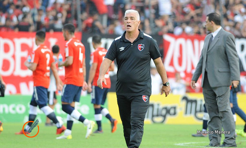 «Nos cuesta tener eficacia y siempre el error que cometemos, es gol del rival»
