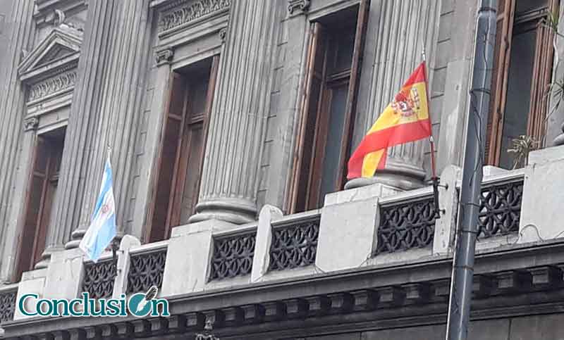 Rajoy destacó el «paralelismo de las estrategias económicas para salir de la crisis» de Argentina y España