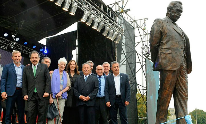 Cambiemos prefiere un Alfonsín con la cabeza gacha