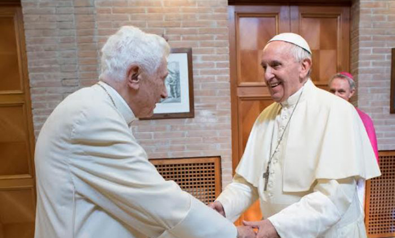 El Papa Francisco celebró el cumpleaños de Benedicto XVI