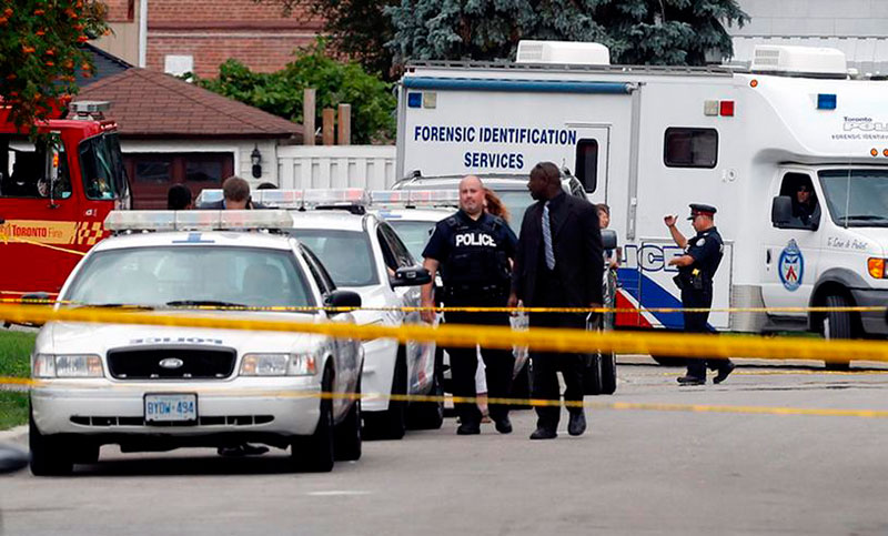 Nueve muertos y 16 heridos tras atropello masivo en Toronto