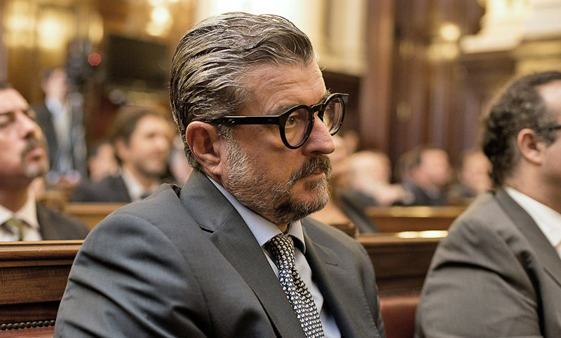 El gobierno cree que el juez Ballestero no soportará la presión y renunciará