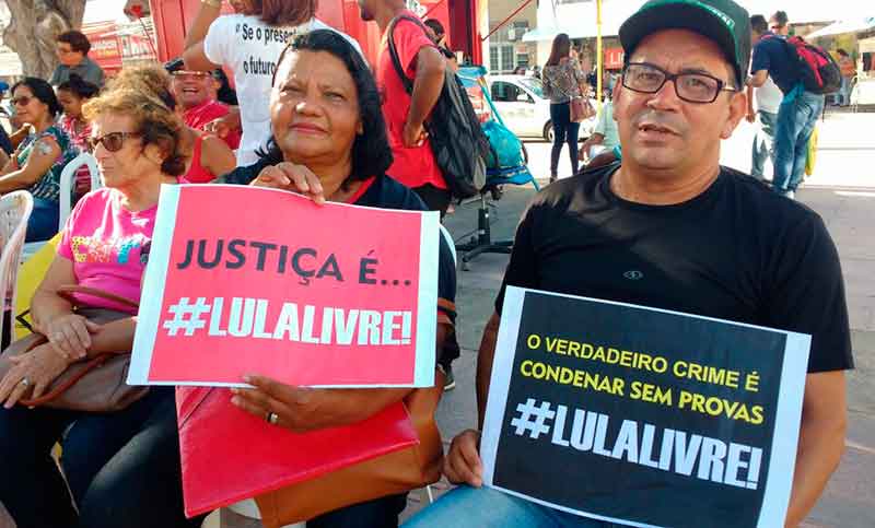 Mientras se desarrolla el juicio a Lula, brasileños marchan a favor del ex presidente