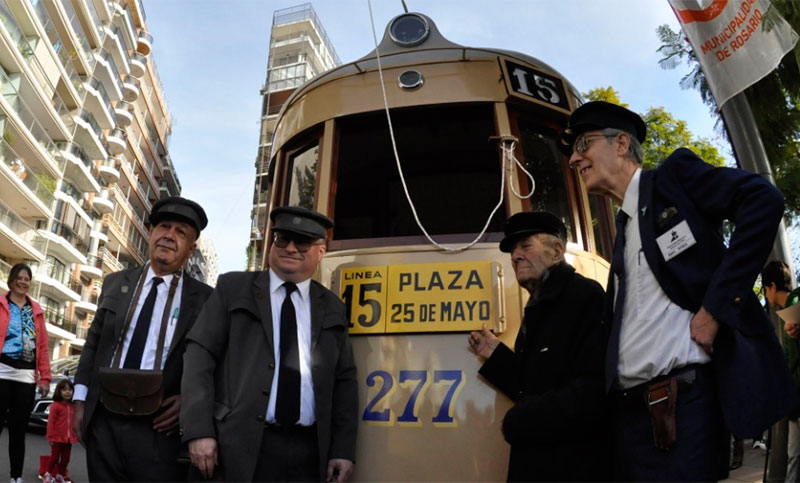 El tranvía histórico regresó a las calles de Rosario