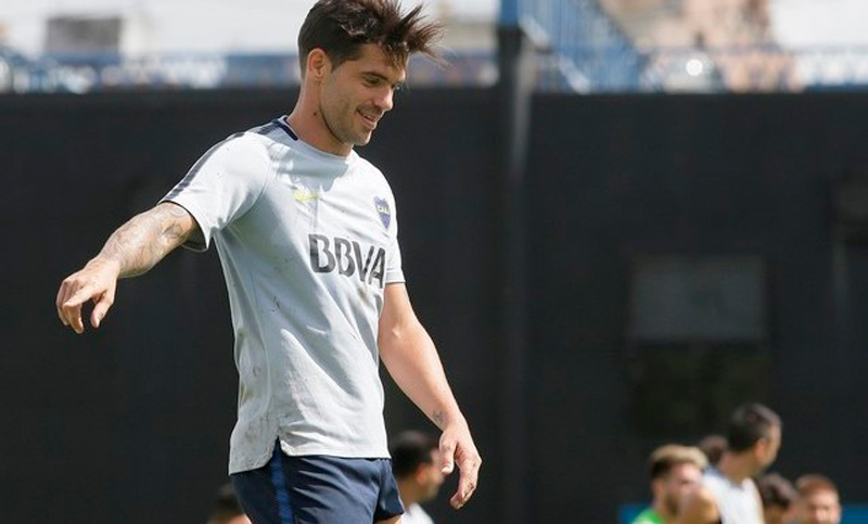 Gago entrenó diferenciado y se aleja del partido contra Newell’s