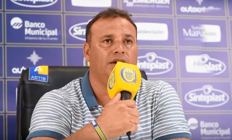 Leo Fernández confirmó el equipo y dijo: «Siempre buscamos en tener la pelota”