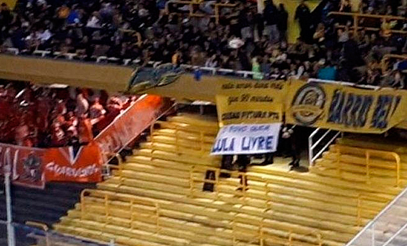 La bandera canalla que le gustó a Lula