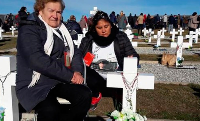 El presidente Macri recibirá a familiares de caídos en Malvinas