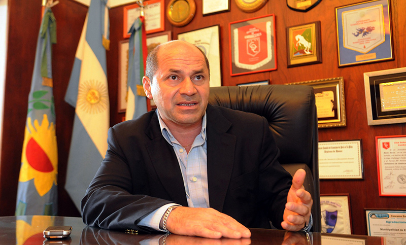 Secco: «Desfinancian a los municipios para darle más dinero a las empresas de los amigos de Macri»