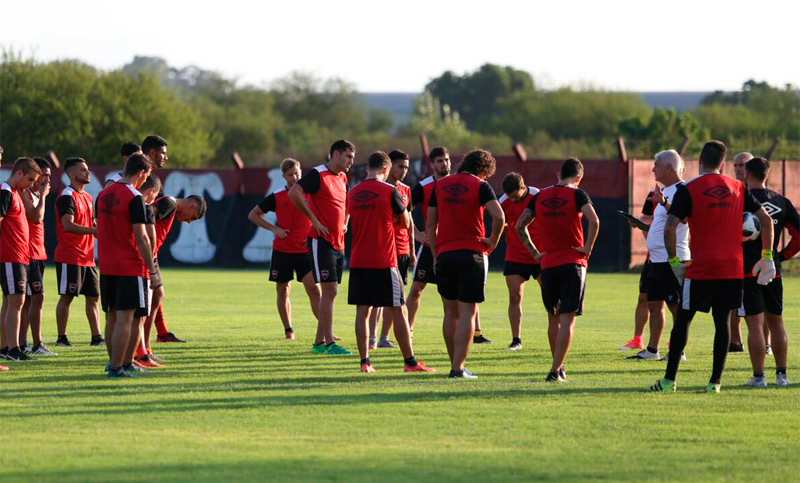Sin descanso, Newell’s vuelve a entrenar en Bella Vista