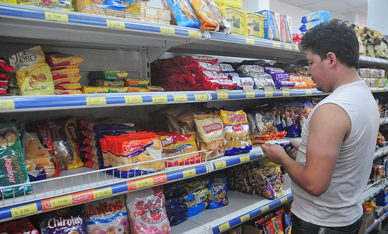 Supermercadistas chinos se defienden y afirman que están «recontra controlados» por el Gobierno