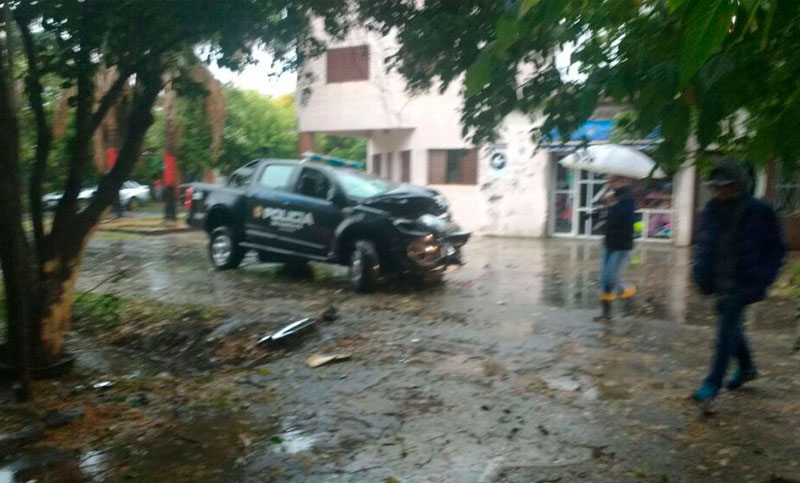 De película: tiroteo y fuga frente a un supermercado chino