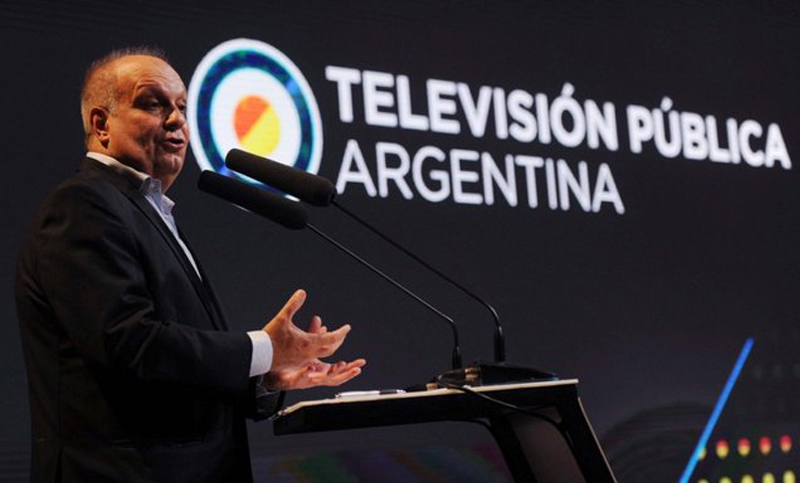 Acusan a Lombardi de mentir y estar vaciando a la TV Pública