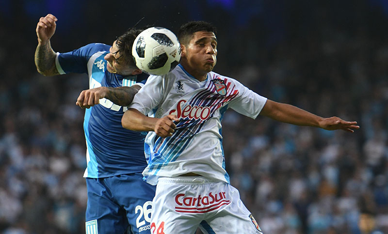 Racing ganó en casa y se acerca a la Libertadores 2019