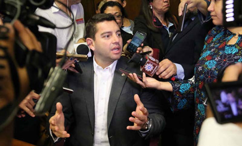 Boicotean sesión parlamentaria que debía tratar renuncia de Cartes en Paraguay