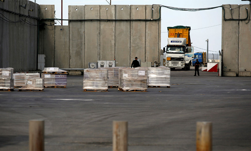 Israel cierra el único punto de entrada de mercancías a Gaza