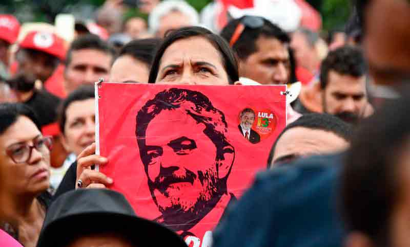 Brasil rechaza el «arrogante» pedido de ex mandatarios europeos a favor de Lula