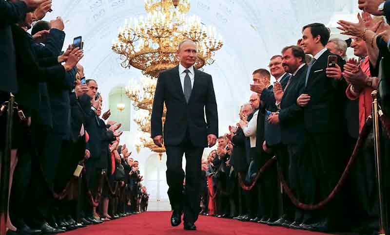 Vladimir Putin juró para un cuarto mandato presidencial en Rusia