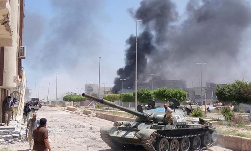 Un atentado de Isis contra la comisión electoral en Libia causa al menos 14 muertos