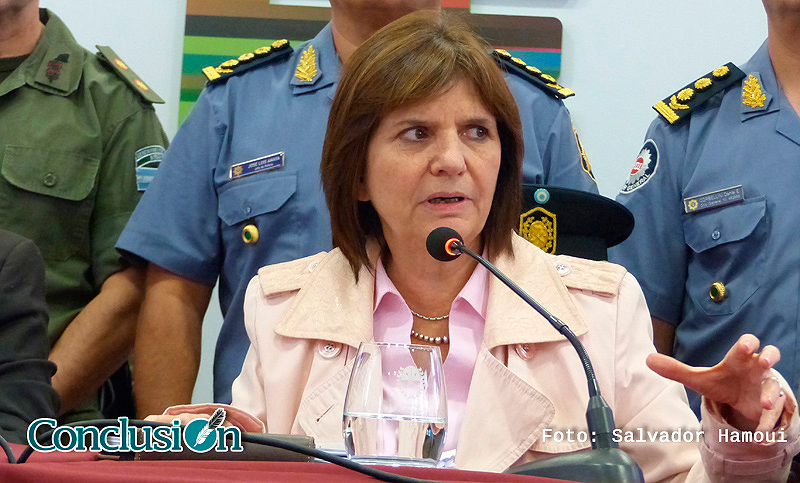 Acompañadas por Patricia Bullrich, llegan las fuerzas federales a Rosario