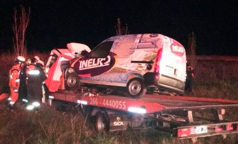 Dos muertos en un siniestro vial en la autopista a Córdoba