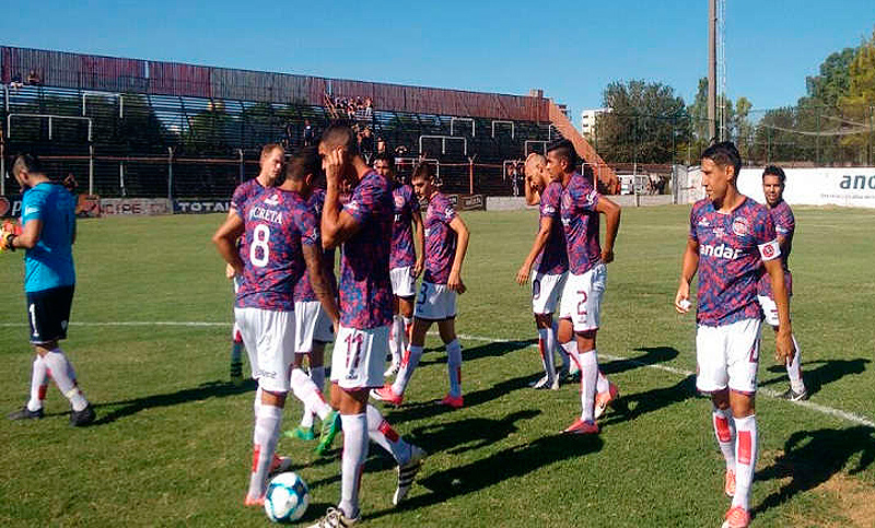 Central Córdoba busca las semifinales ante Cañuelas