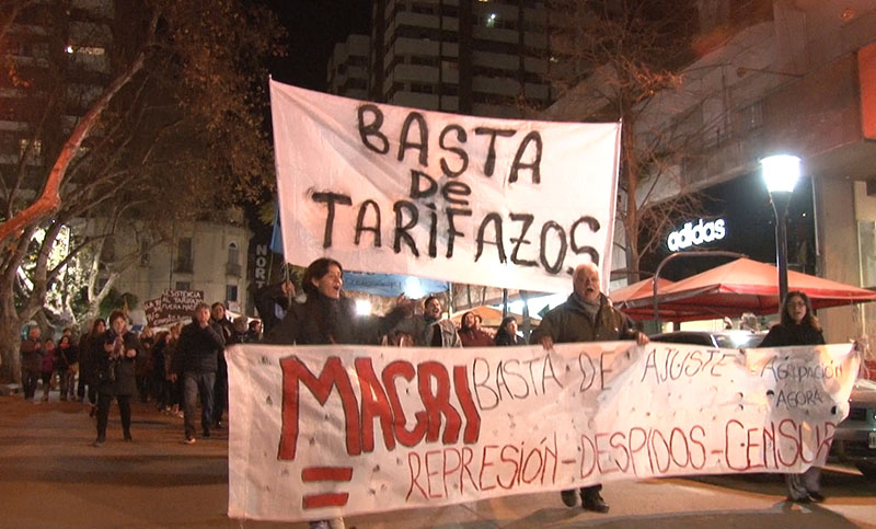 Convocan a  una gran marcha para apoyar el proyecto opositor contra el tarifazo