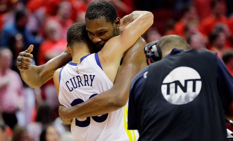 Los Warriors son campeones del Oeste y jugarán la final ante Cavs