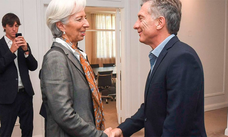 Imputan penalmente a Macri y sus ministros por el acuerdo con el FMI