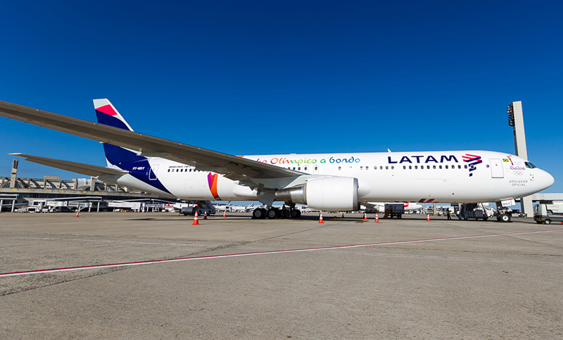 Asambleas de gremios aeronáuticos en Aeroparque y Ezeiza generan cancelaciones de vuelos