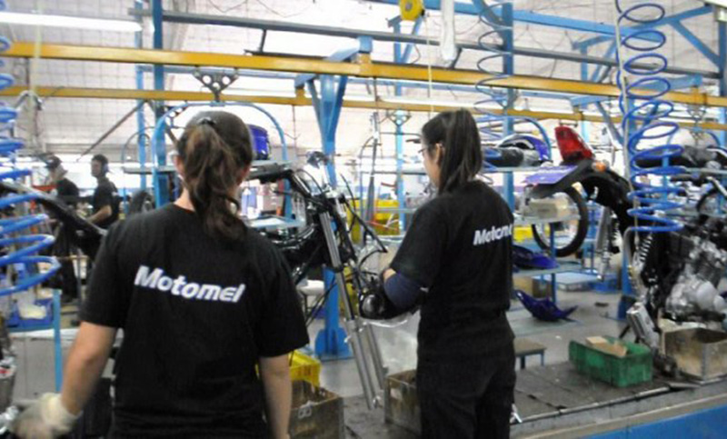 La empresa Motomel despidió a 150 trabajadores