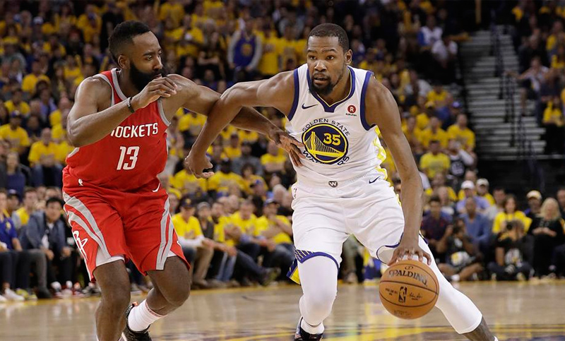 Cleveland Cavaliers espera rival en la final de la NBA