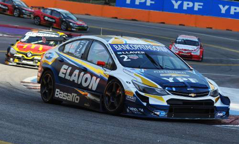 El mendocino Llaver ganó en la jornada sabatina del Súper TC 2000
