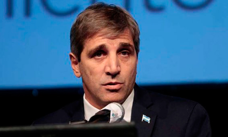 Caputo reemplazó a Sturzenegger al frente del Banco Central