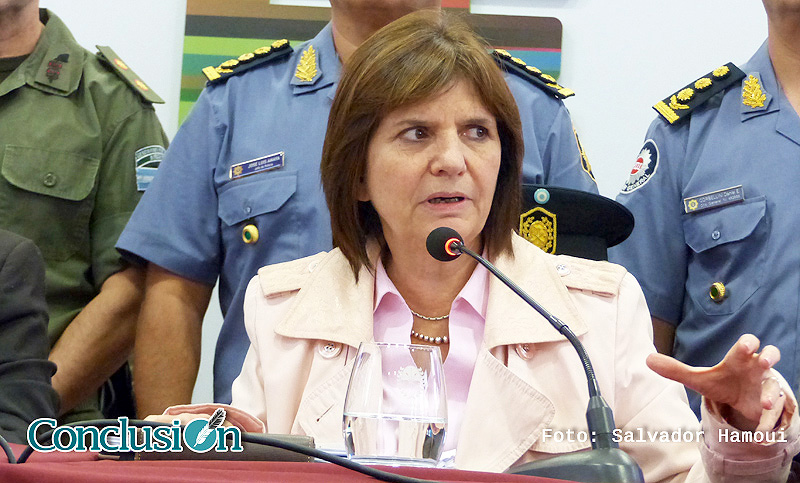 “Hay que darles la oportunidad a los militares para que se inserten en la democracia»