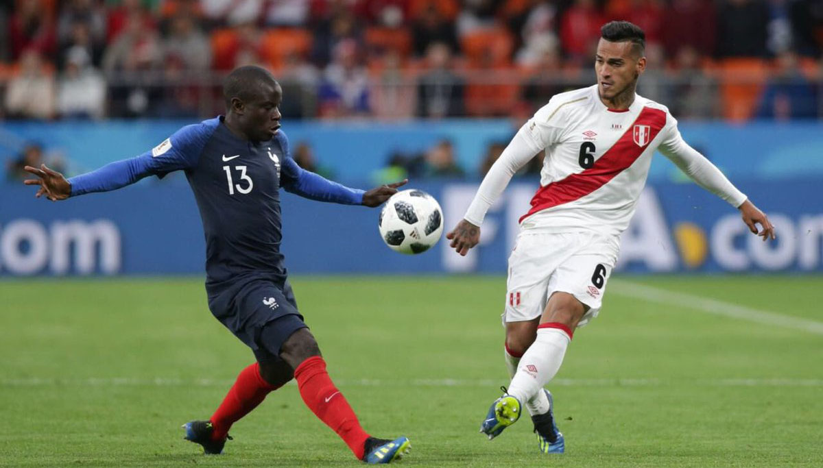 Francia derrotó a Perú y podría ser rival de Argentina en octavos