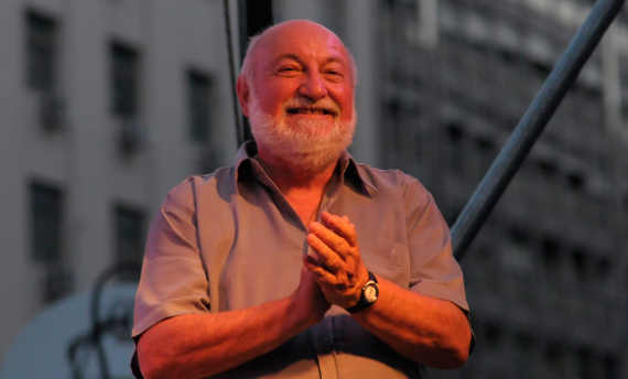 Comienza el velatorio de los restos del padre Luis Farinello
