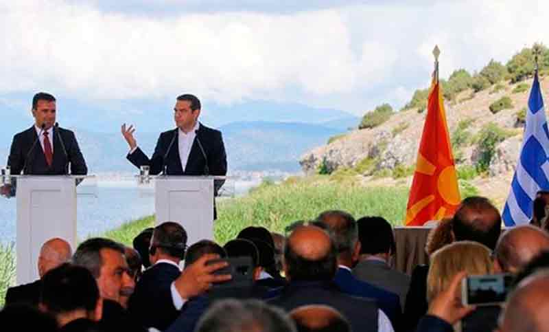 Grecia y Macedonia ponen fin a un conflicto de casi tres décadas