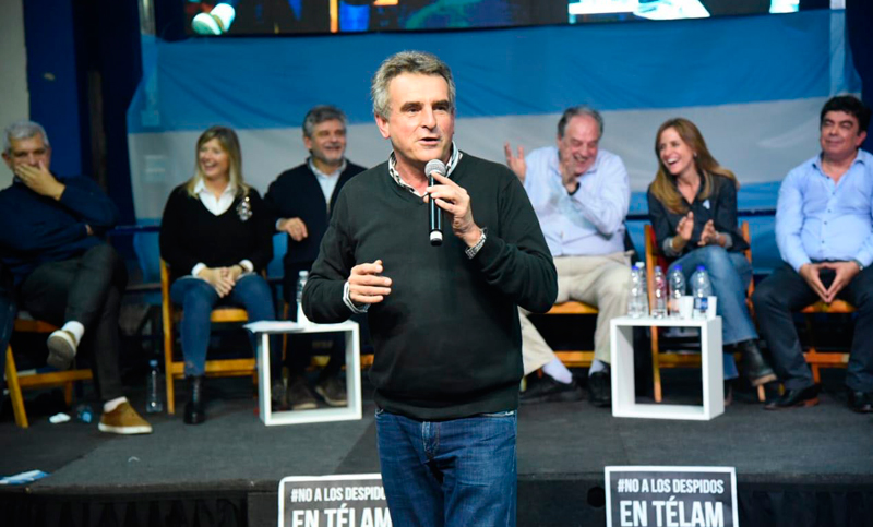 Agustín Rossi: “El modelo de Macri cruje por todos lados”